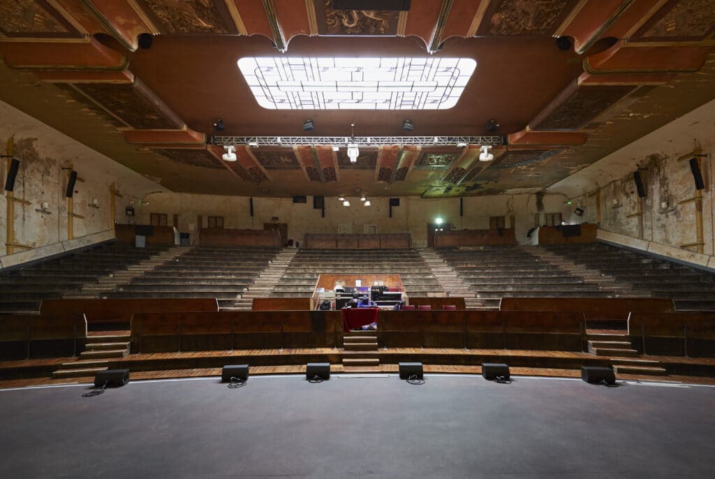 Theatre3