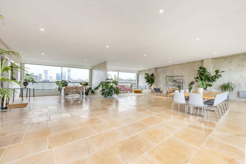 Menier Penthouse 2