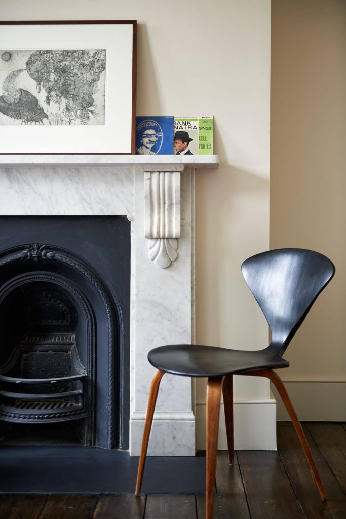 a chair in a room