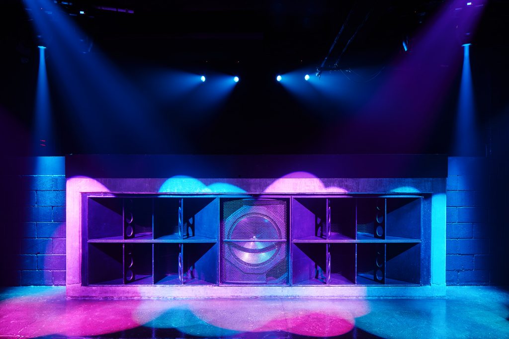 THE BLACK STUDIOE1Studio-18