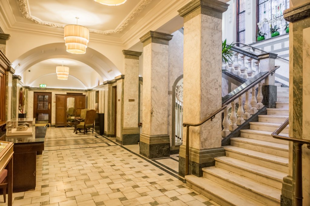 TOWNHALLLower edwardian lobby