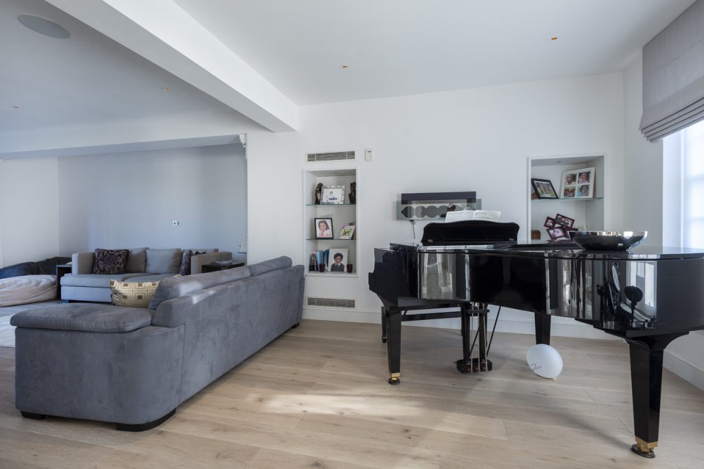 13_HAMPSTEAD MODERN_013
