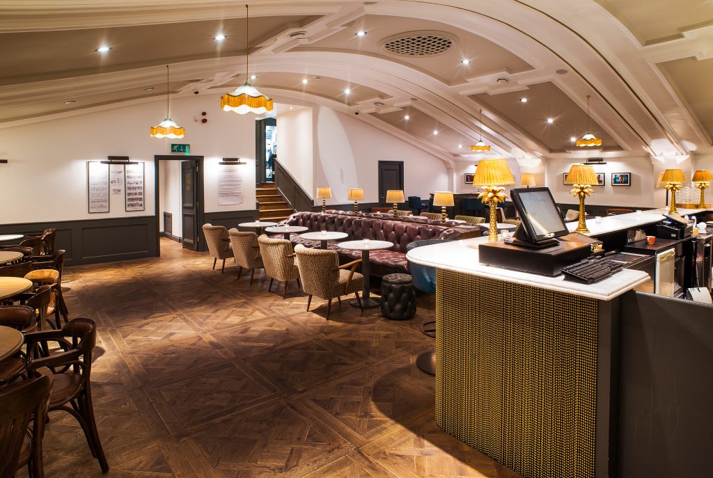 Bar from Sc1 entrance – The Castle Cinema