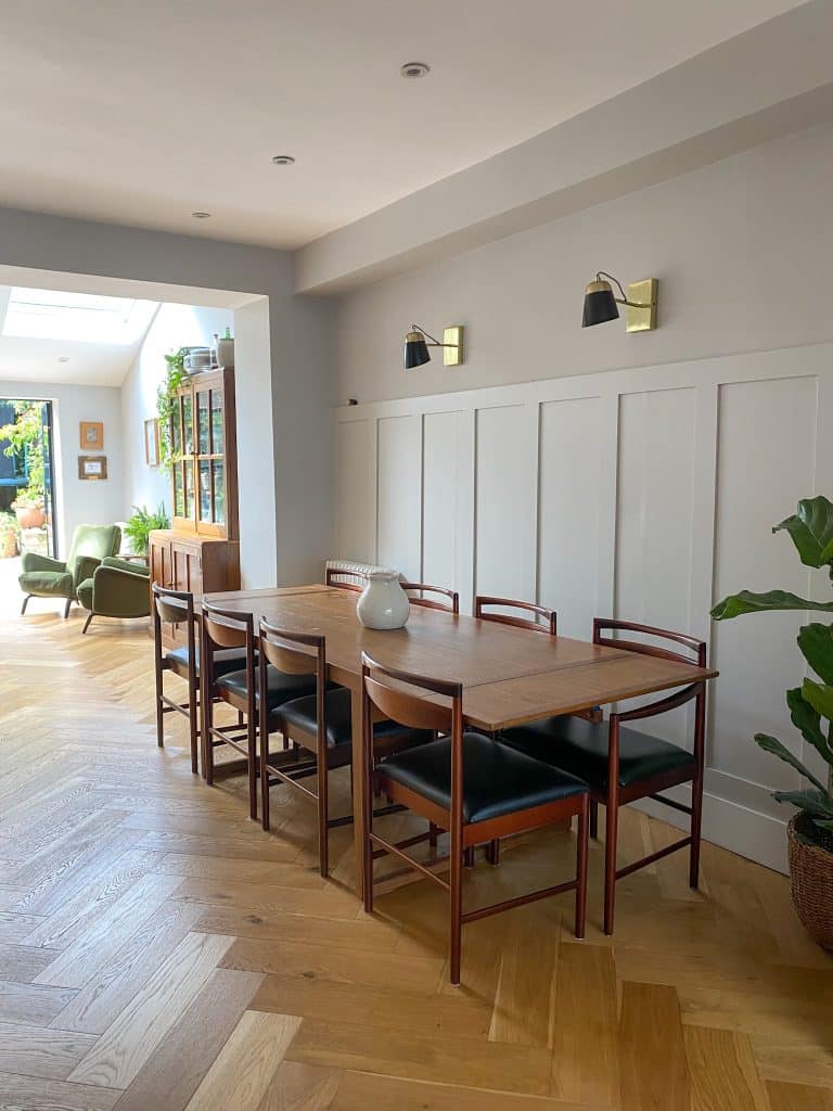 a room filled with furniture and a table