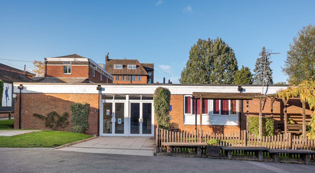 Copyright R3 Photography Ltd.