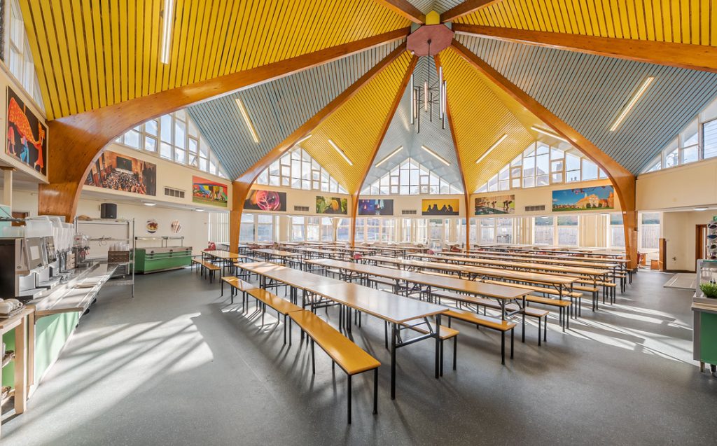 Copyright R3 Photography Ltd.