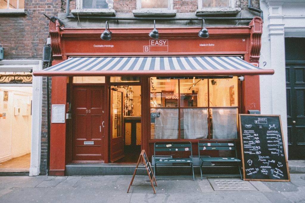 EASY BARExterior
