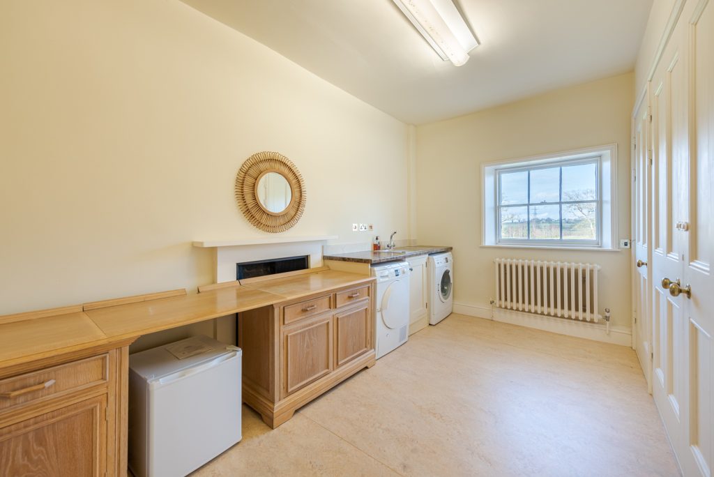 Copyright R3 Photography Ltd.