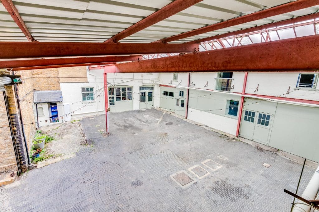 The Vineyard 45 67GASKET Car Garage with Loft Apartment for west london shoot location projects