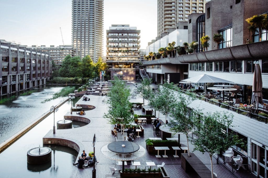 THECONSERVATORY8.Lakeside Terrace restaurants, Barbican Centre_CREDIT Max Colson