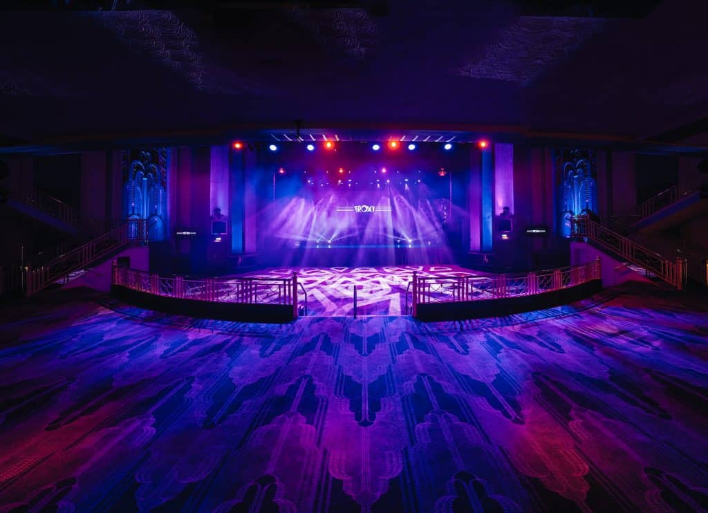 TROXY15-60 by @domdommartin
