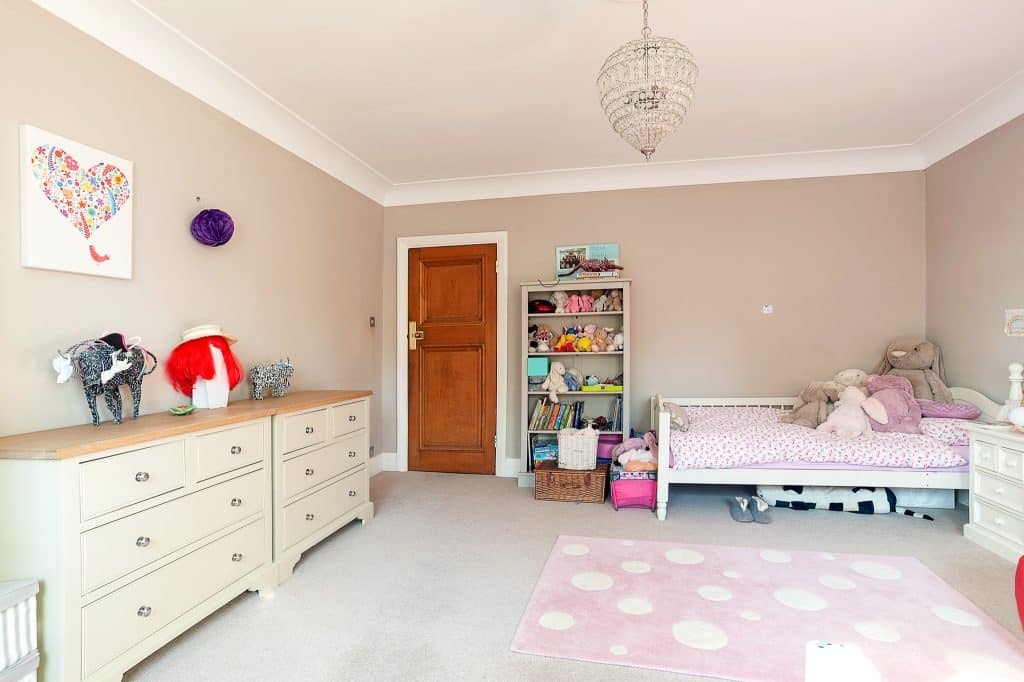 PARK LODGE2. Bedroom-light-modern-kids-room-girls-shelving-neptune-style-toys-fTV-ilming-location-hire-lodge-London