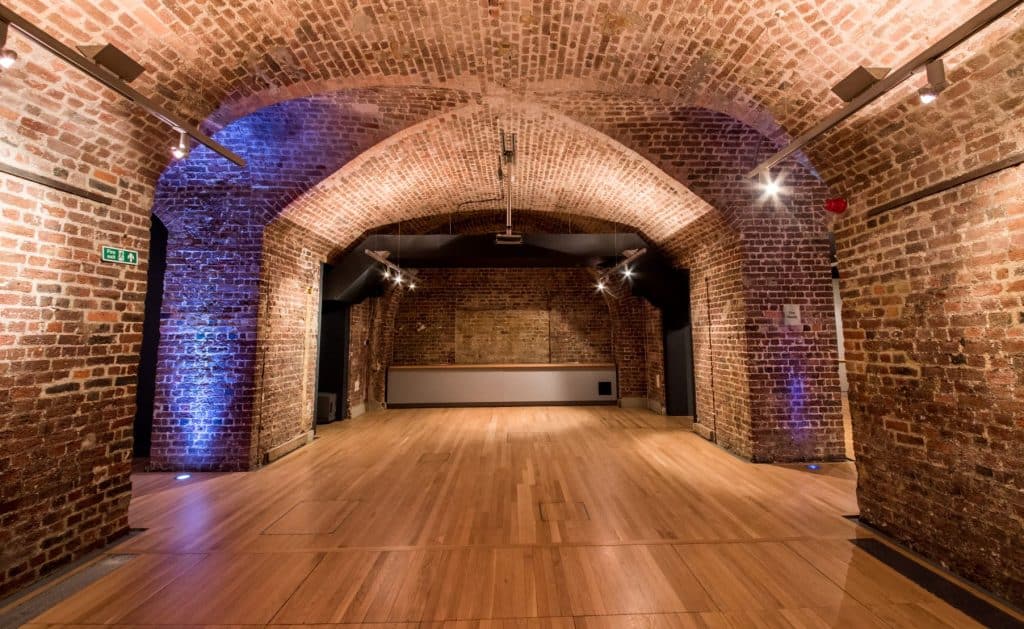 a view of a stone building