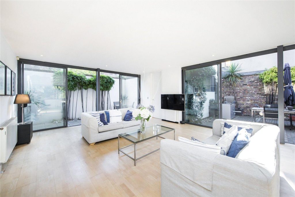 HYDES PLACE HEA143374_06-JPG-l-1600×0