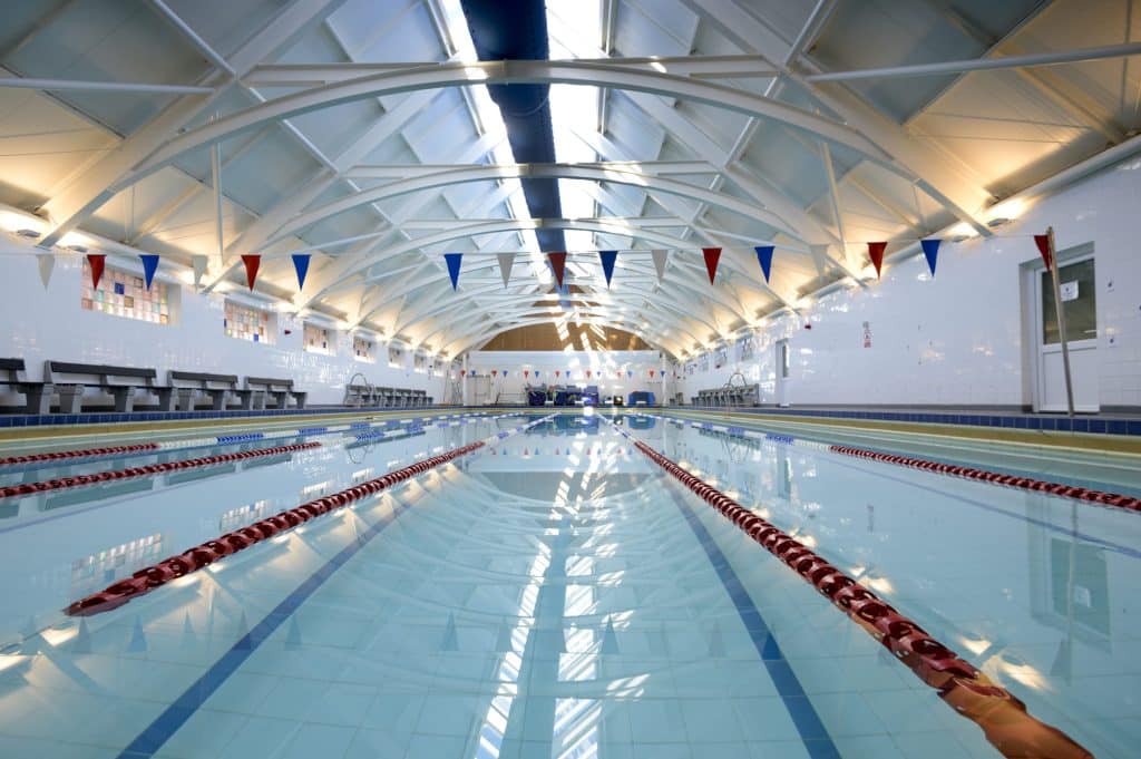 ST DUNSTANS Swimmingpool0947a