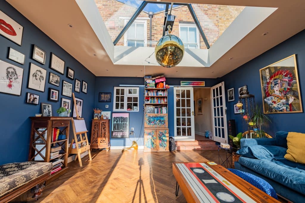 ELM TERRACE LOU-24