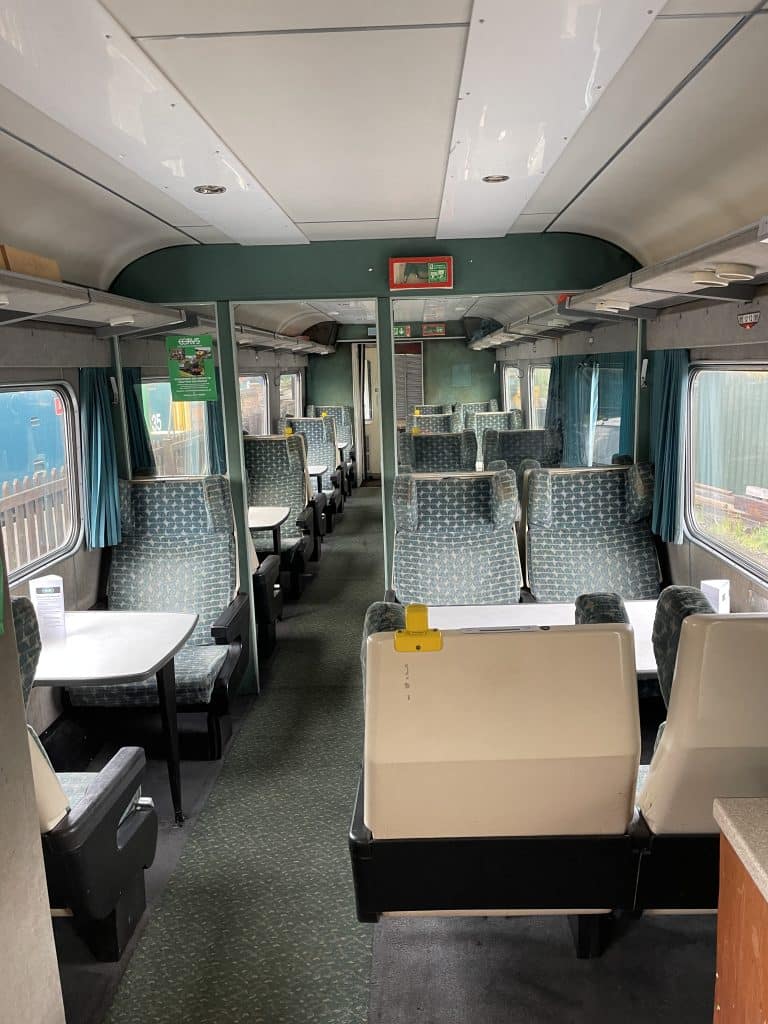 EPPING RAILWAY Coach Mk 2f RFO 1214 Static Buffet (4)