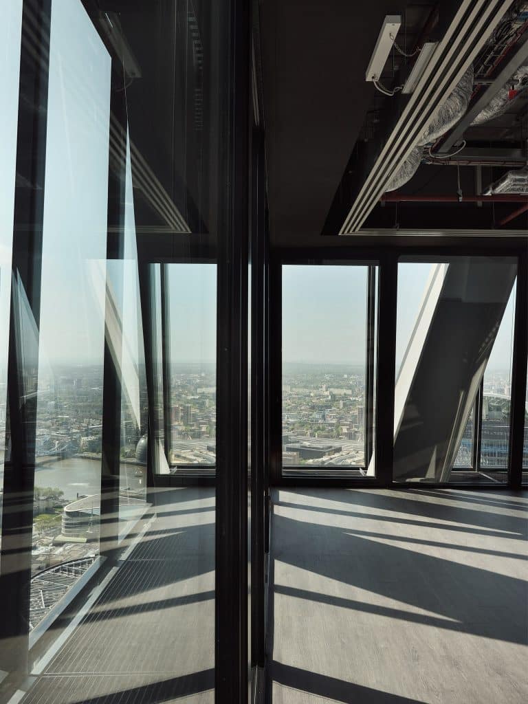 PANORAMIC PLACE _Landing_42_Venue_Lab_Ltd_©_Henry_Woide_Low Res_022