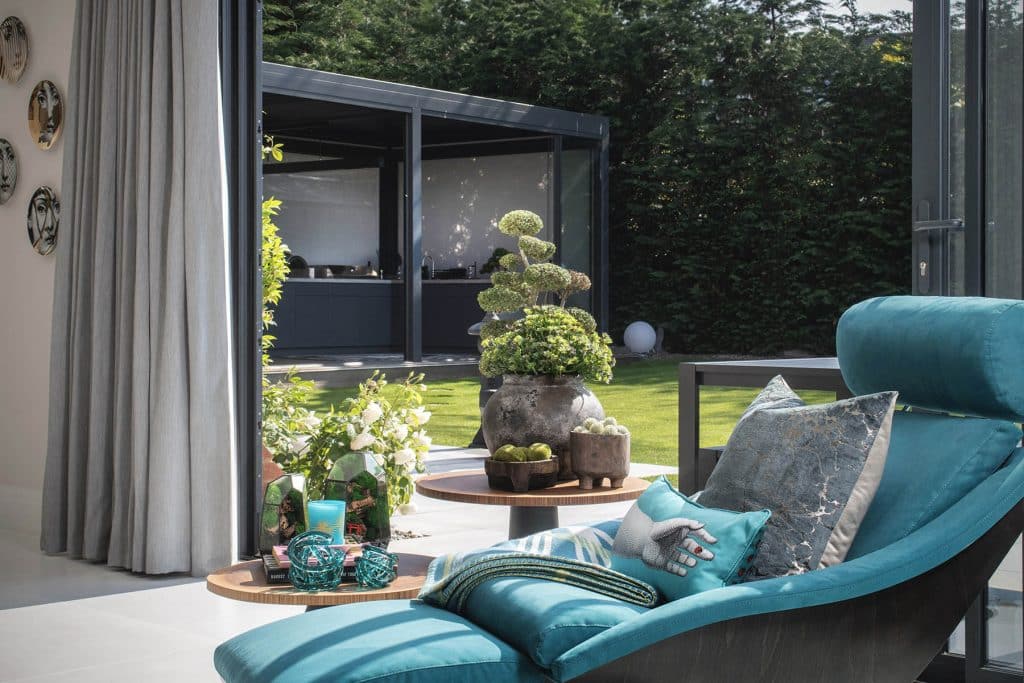 WOODEDGE HOUSE WEH openplan slider doors