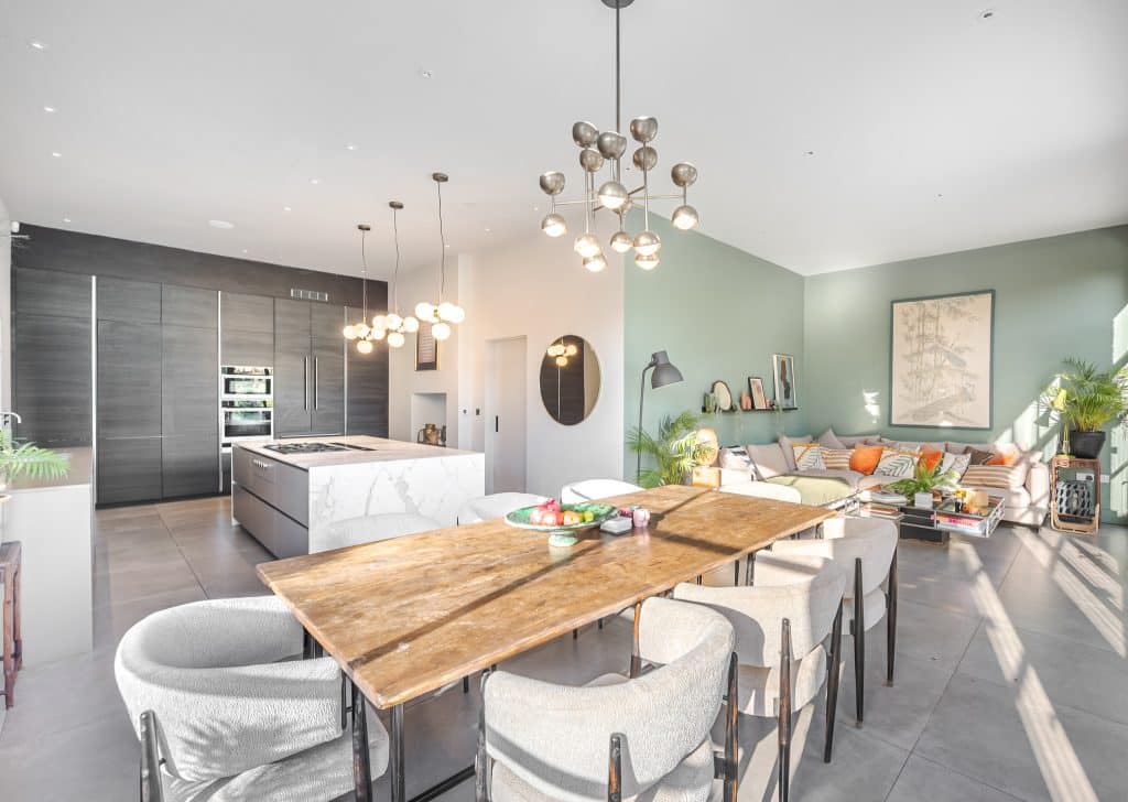 a room filled with furniture and a table