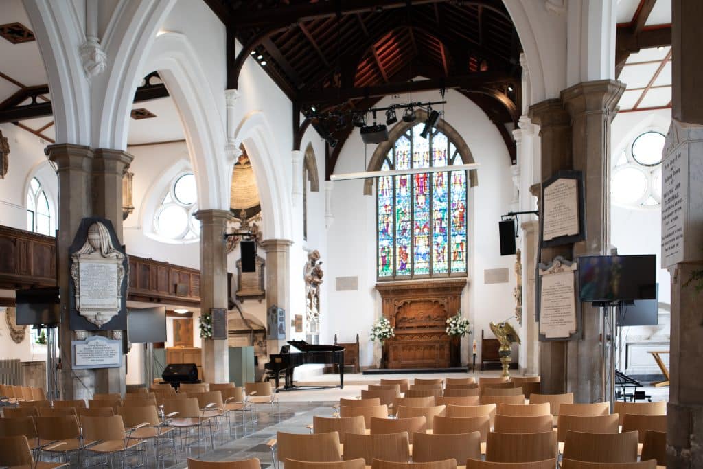 WALTHAMSTOW CHURCH 180923_ViewFromBackLookingToFrontOfChurch_CC