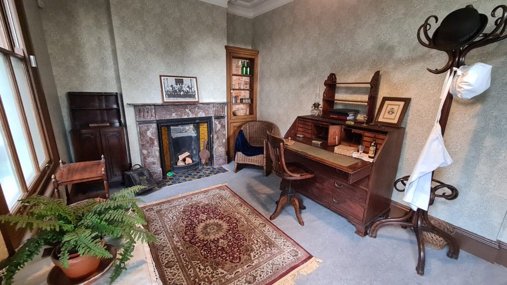 GUNNERSBURY 20210211_102428