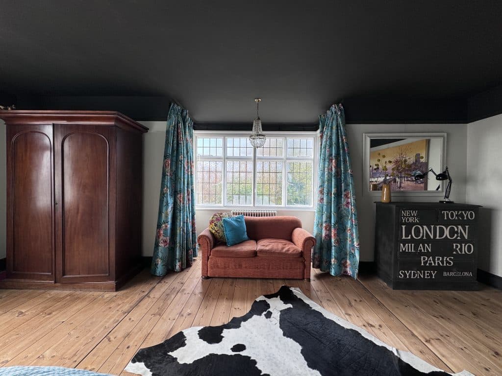 SISSINGHURST B3D226CA-2D90-46AB-BD40-59BE9F70FBC3