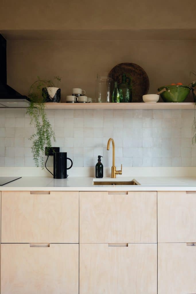 WEAR BAY ROAD Kitchen 4