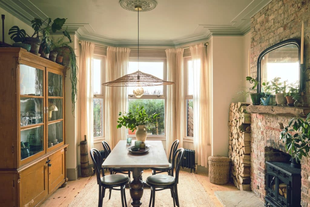 WEAR BAY ROAD Kitchen 6