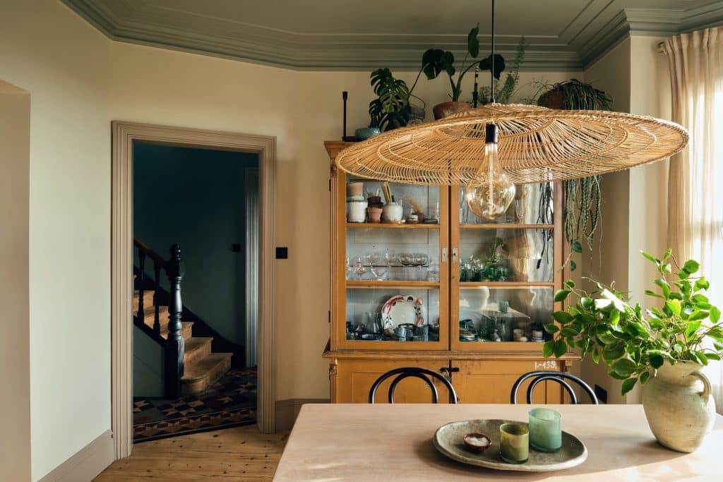 WEAR BAY ROAD Kitchen7