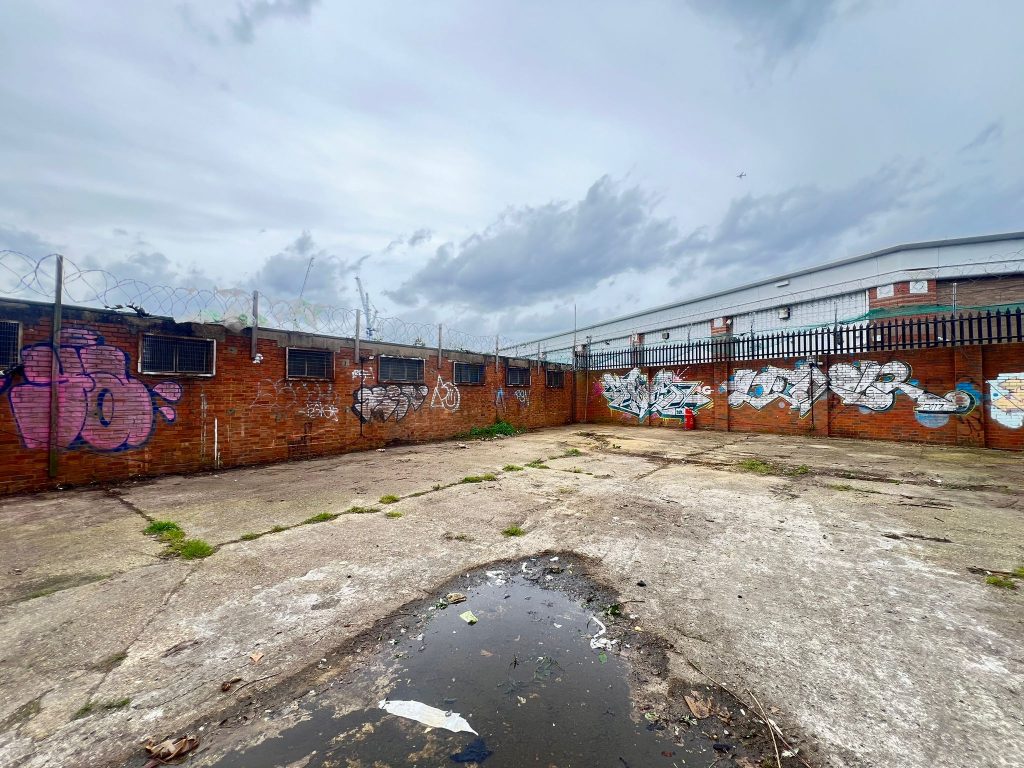 19. Livesey Place – ARK Loc 0015