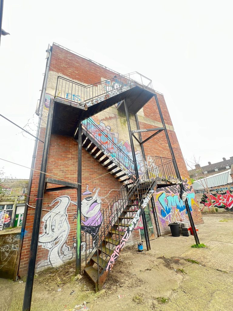 32. Livesey Place – ARK Loc 0015