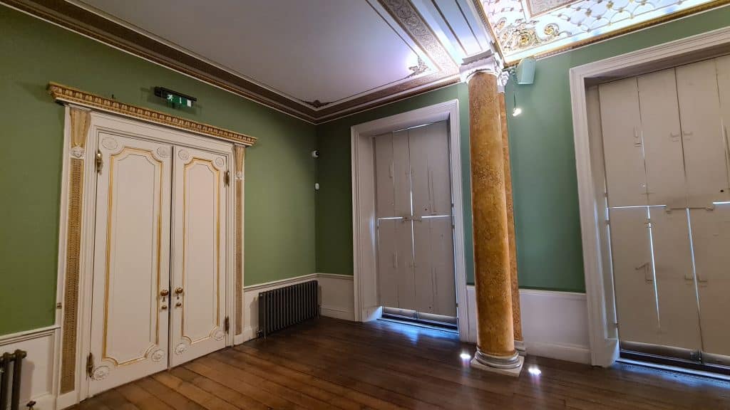 GUNNERSBURY 20210324_150635