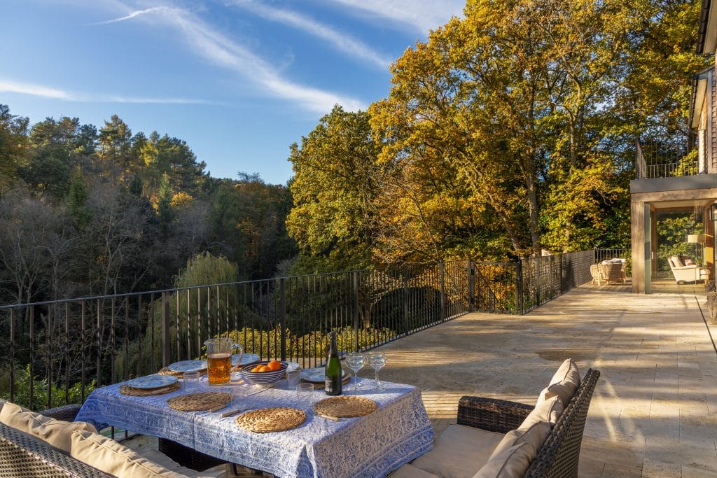 HURST VALE 2 Exterior Terrace Rear Pool 001