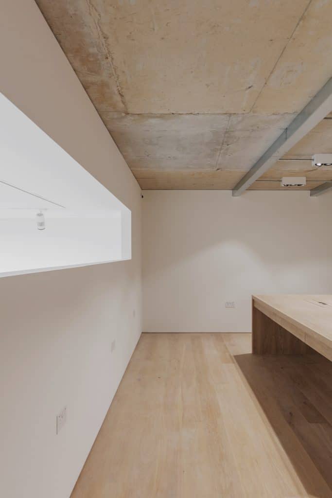 N1 GALLERY10-d-branch-place3