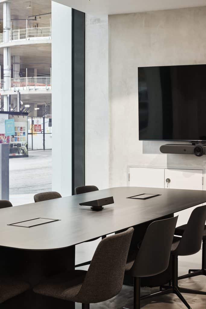 bwl studios 21122023 182 54370719596 oBROADWICK STUDIO BLACK CANVAS STUDIO SHOOT LOCATION