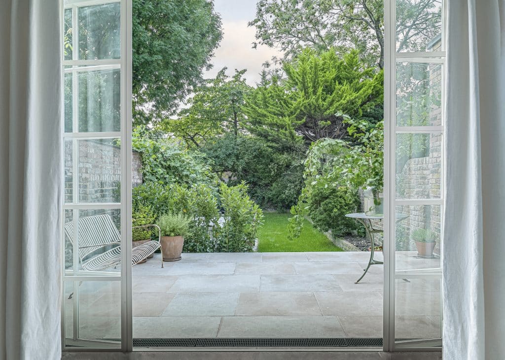 PAS COE STUDIO Emma Pascoe – French Doors to Garden