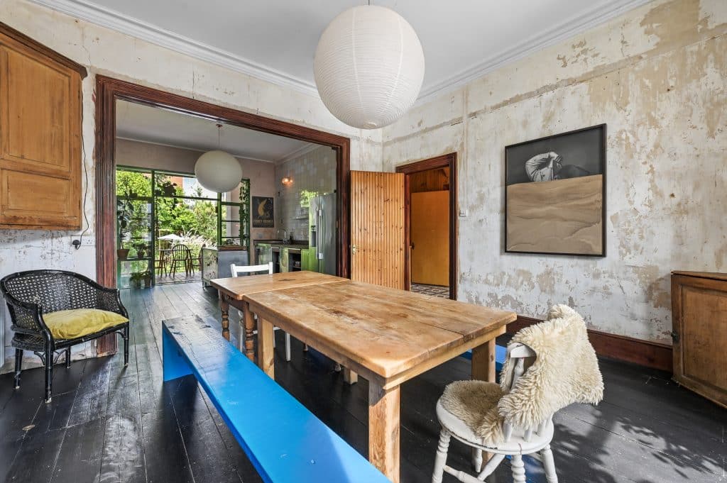 FOREST GATE PLACE DiningRoom_b