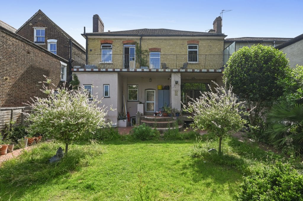 FOREST GATE PLACE Garden_4