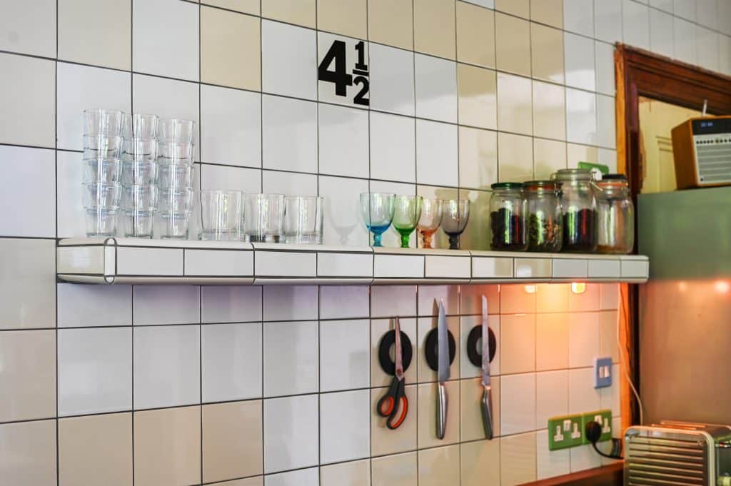 FOREST GATE PLACE Kitchen_d