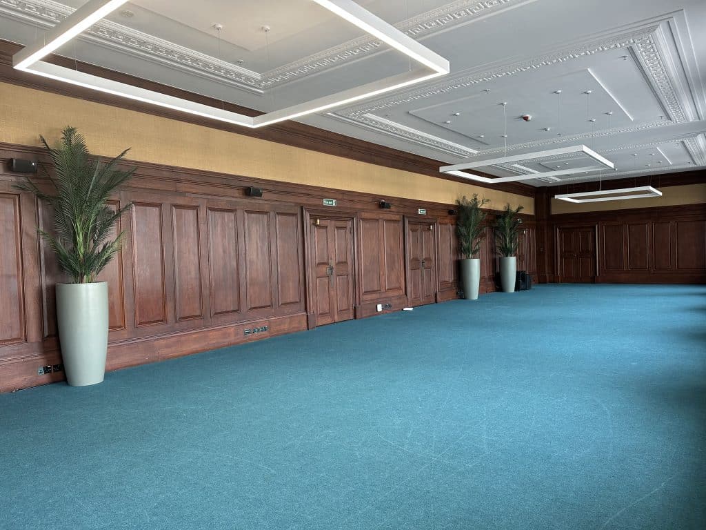 RIVERSIDE ROOMS image00010