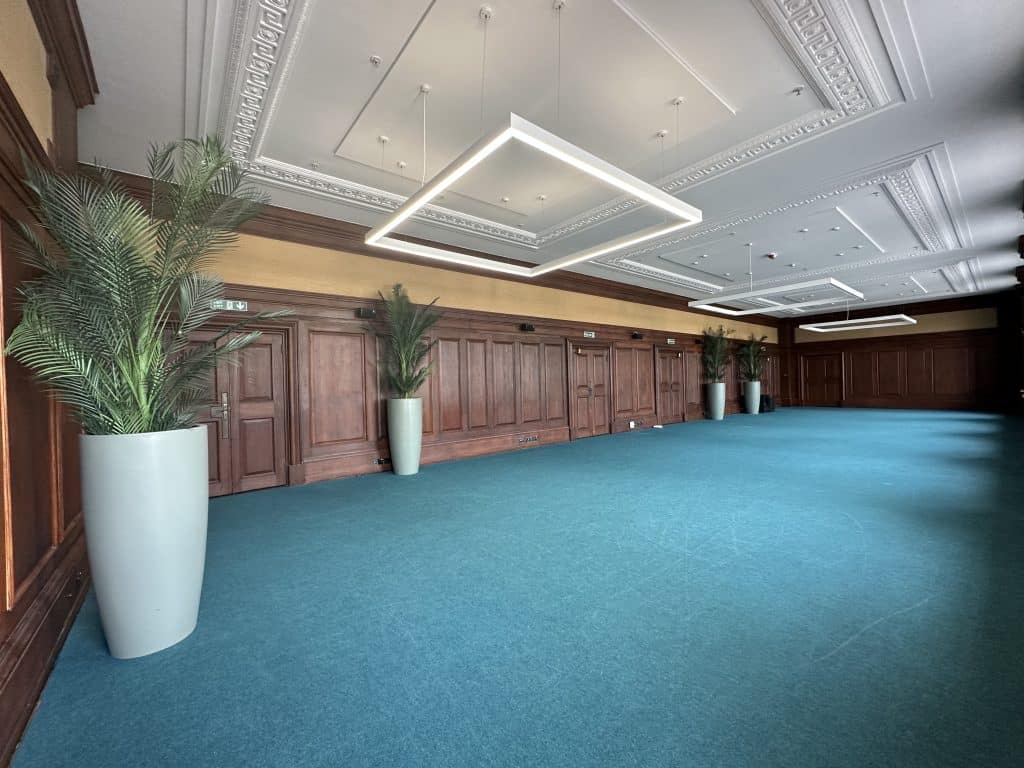 RIVERSIDE ROOMS image00011