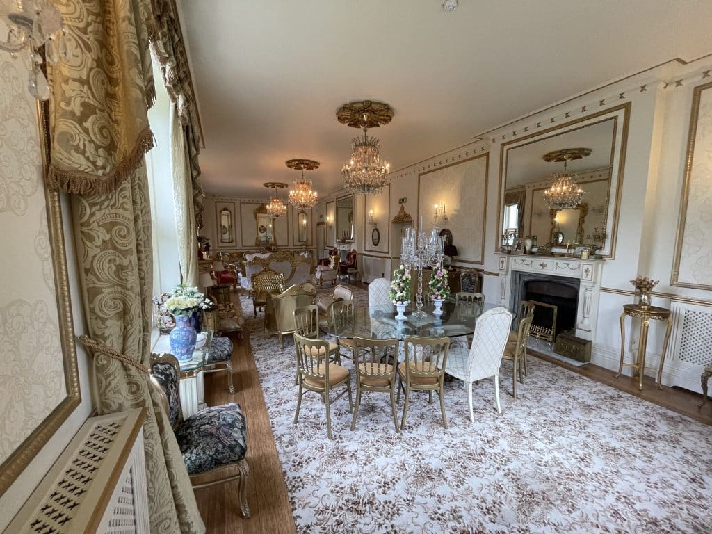 INGRESS ABBEY Gold_Room_3
