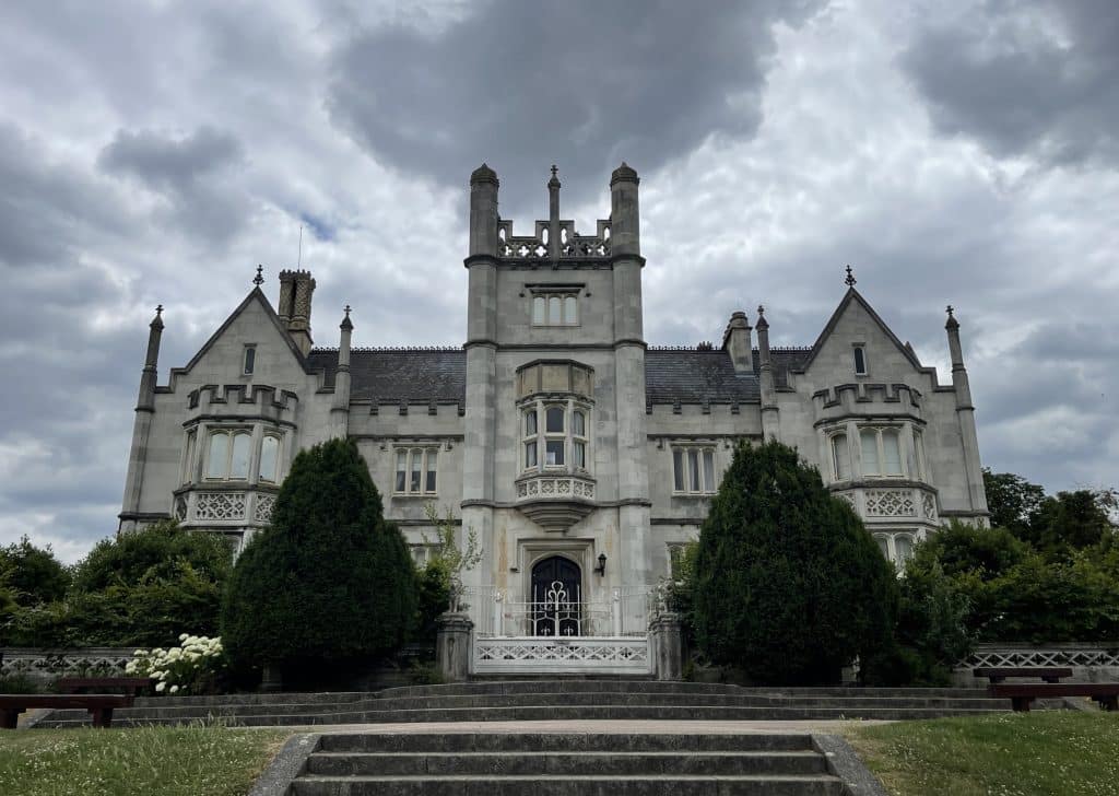 INGRESS ABBEY North_Face_2