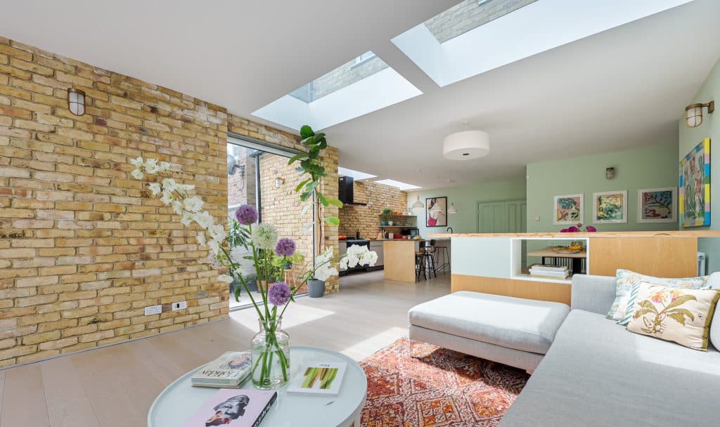 Copyright R3 Photography Ltd.