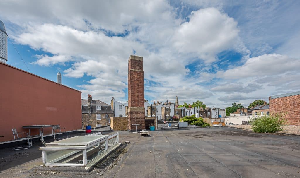 Copyright R3 Photography Ltd.