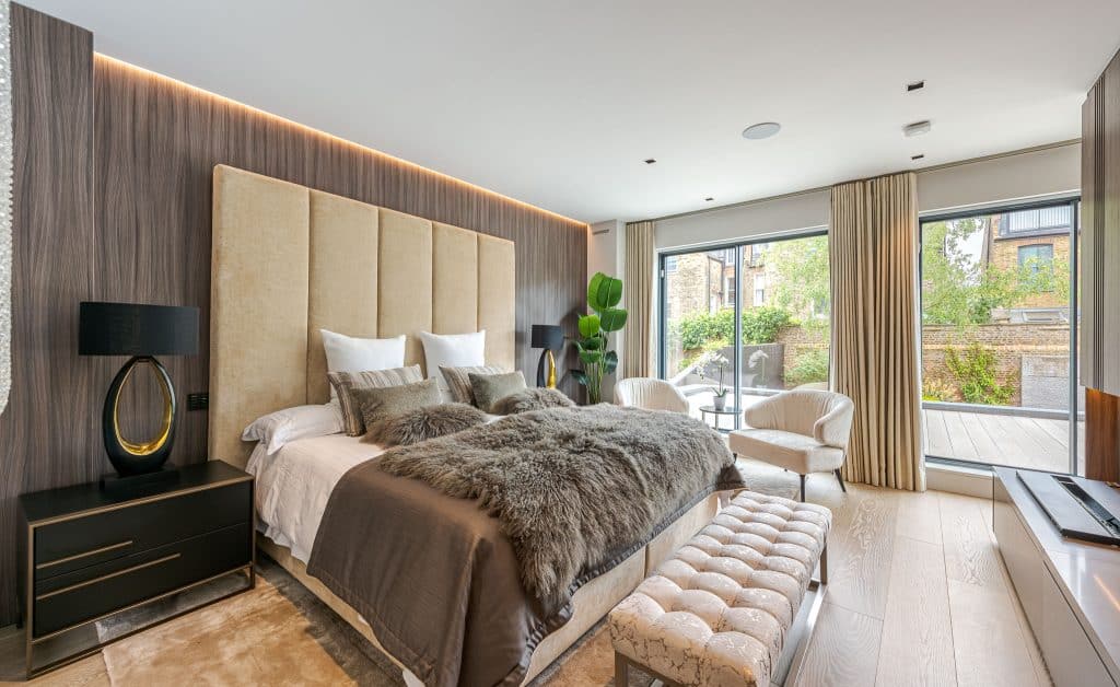 Copyright R3 Photography Ltd.