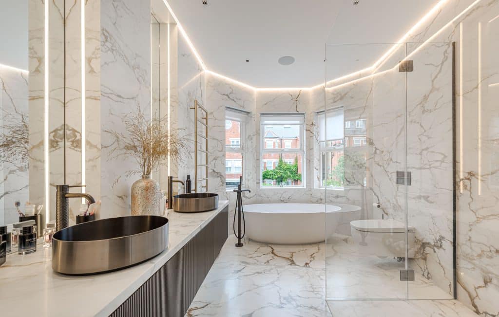 Copyright R3 Photography Ltd.