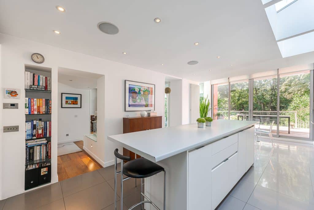 Copyright R3 Photography Ltd.