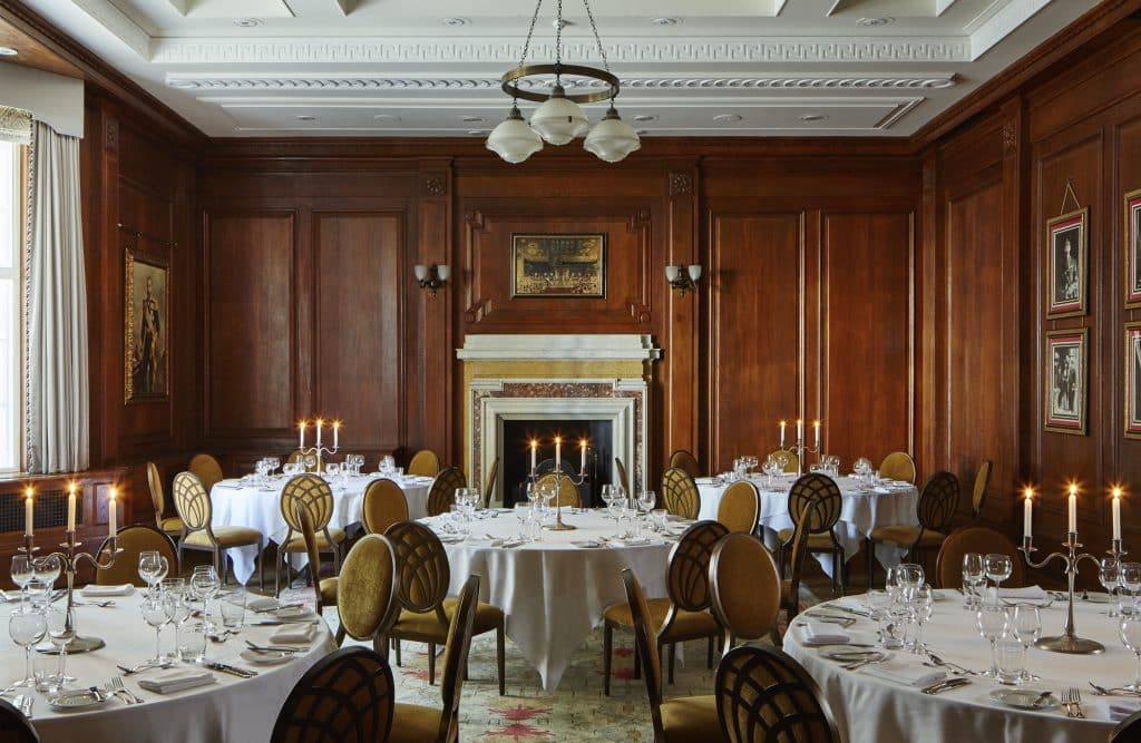 HOTEL M camden luxury hotel location london King George V – Dinner Rounds Candles